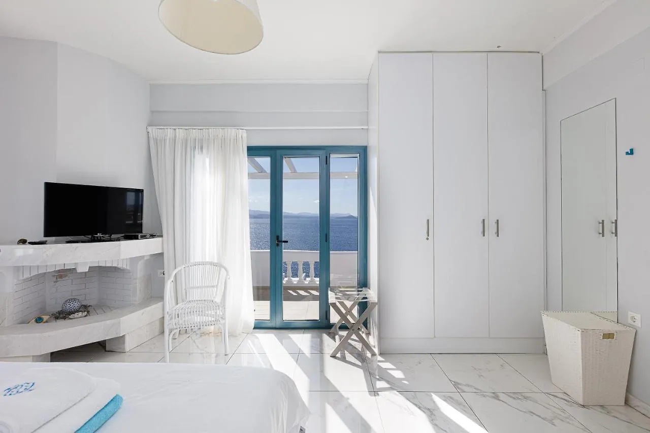 Villa Chryssi Tersanas Greece